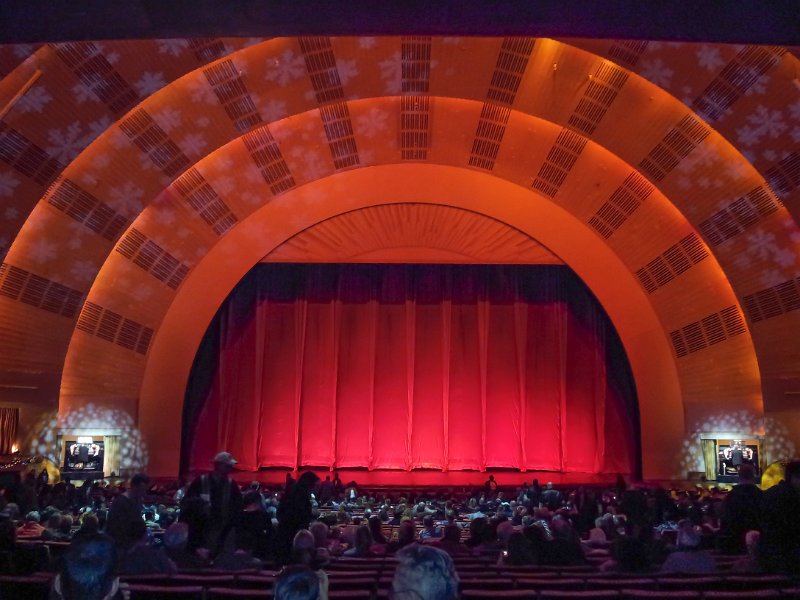 Radio City Theater.jpg - User comments